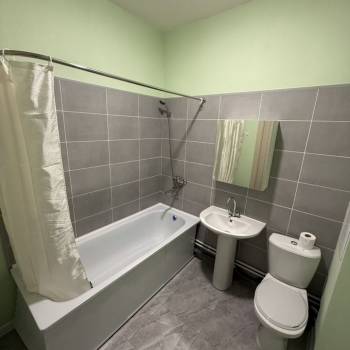 Сдается 2-х комнатная квартира, 57,3 м²