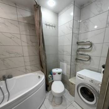 Продается 1-комнатная квартира, 36 м²