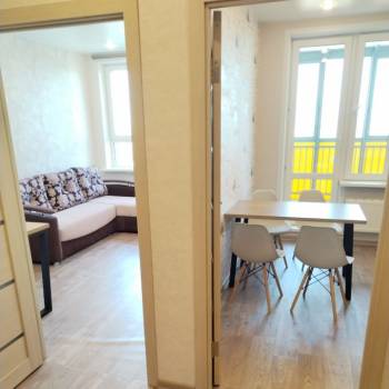 Сдается 1-комнатная квартира, 39 м²
