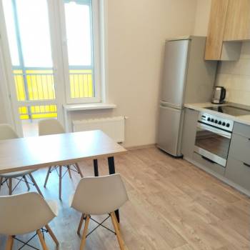 Сдается 1-комнатная квартира, 39 м²