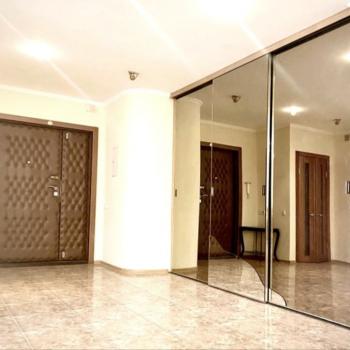 Сдается 2-х комнатная квартира, 91 м²