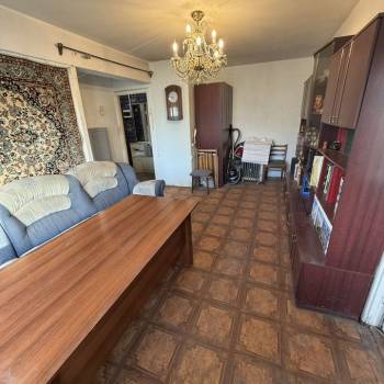 Продается 3-х комнатная квартира, 59 м²