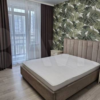 Сдается 1-комнатная квартира, 42 м²
