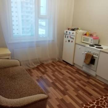 Сдается 1-комнатная квартира, 45 м²