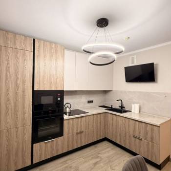 Сдается 1-комнатная квартира, 45 м²