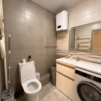 Сдается 1-комнатная квартира, 45 м²
