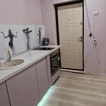 Продается 1-комнатная квартира, 18 м²