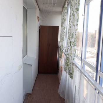 Продается 1-комнатная квартира, 41 м²