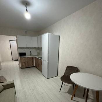 Сдается 1-комнатная квартира, 45,4 м²