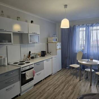 Продается 1-комнатная квартира, 40,2 м²
