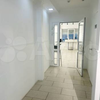 Продается Нежилое помещение, 93,4 м²
