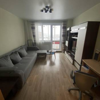 Сдается 1-комнатная квартира, 45 м²