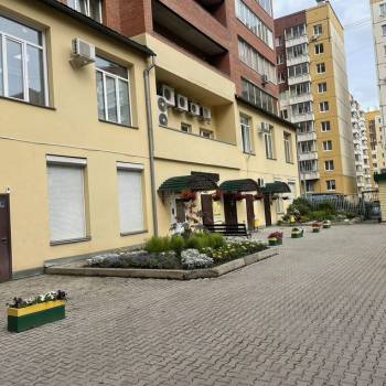 Сдается Многокомнатная квартира, 90 м²
