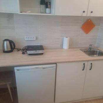 Продается 1-комнатная квартира, 10 м²