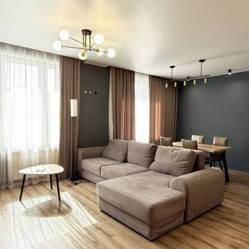 Сдается 2-х комнатная квартира, 70 м²