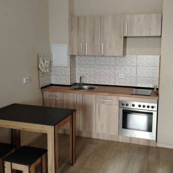 Сдается 1-комнатная квартира, 44 м²