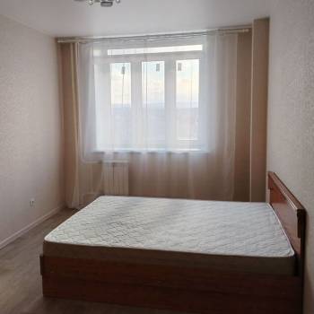 Сдается 1-комнатная квартира, 44 м²