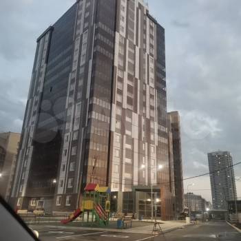 Продается 1-комнатная квартира, 35 м²
