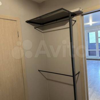Продается 1-комнатная квартира, 35 м²
