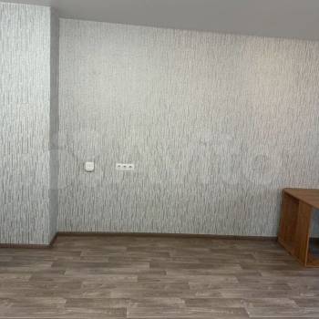 Продается 1-комнатная квартира, 35 м²