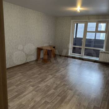 Продается 1-комнатная квартира, 35 м²