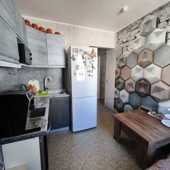 Продается 1-комнатная квартира, 30,5 м²