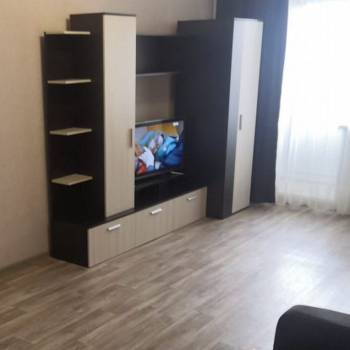 Продается 1-комнатная квартира, 48 м²