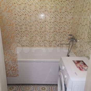 Продается 1-комнатная квартира, 48 м²