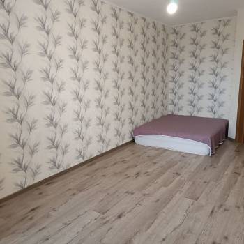 Продается 2-х комнатная квартира, 79,4 м²