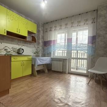 Продается 1-комнатная квартира, 32 м²
