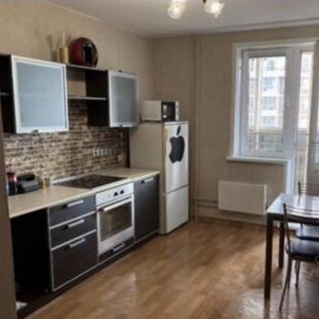 Продается 1-комнатная квартира, 51 м²