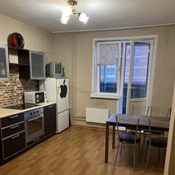 Продается 1-комнатная квартира, 51 м²