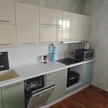 Сдается 2-х комнатная квартира, 67 м²