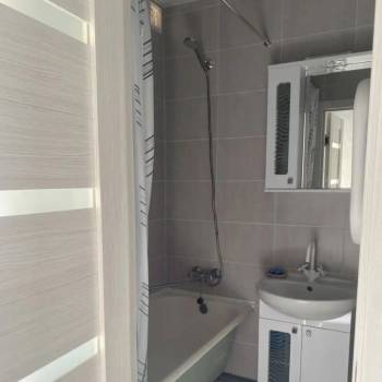 Продается 1-комнатная квартира, 28 м²