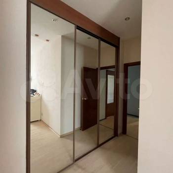 Продается Многокомнатная квартира, 141,6 м²