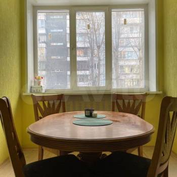 Продается Многокомнатная квартира, 141,6 м²