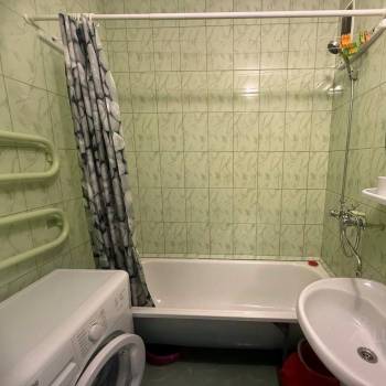 Сдается 1-комнатная квартира, 32 м²