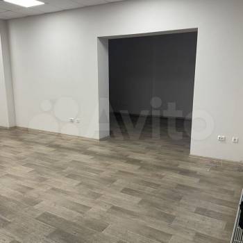 Сдается Нежилое помещение, 90 м²