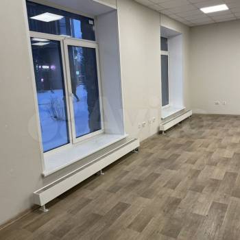 Сдается Нежилое помещение, 90 м²