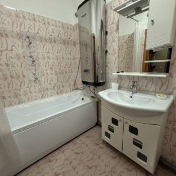 Сдается 2-х комнатная квартира, 64,1 м²