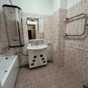 Сдается 2-х комнатная квартира, 64,1 м²