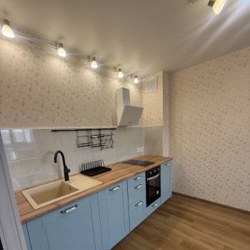 Сдается Многокомнатная квартира, 72 м²
