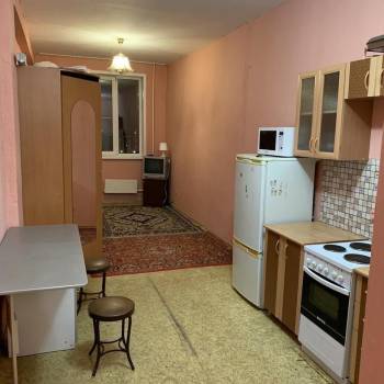 Продается 1-комнатная квартира, 27,8 м²