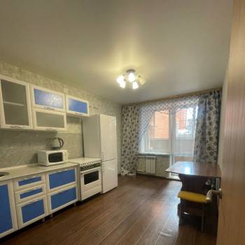 Сдается 1-комнатная квартира, 38,7 м²