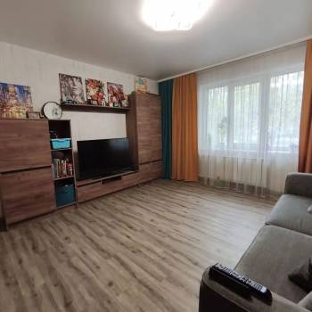 Продается Многокомнатная квартира, 78,8 м²