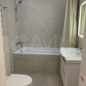 Сдается 2-х комнатная квартира, 69 м²