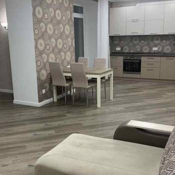 Сдается 2-х комнатная квартира, 69 м²