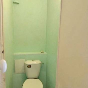 Продается 1-комнатная квартира, 32 м²