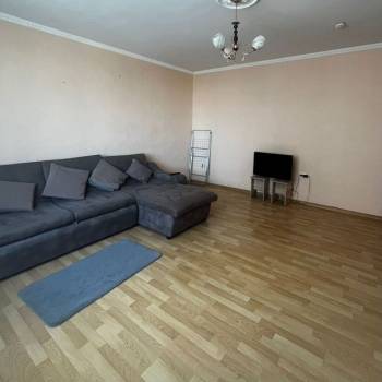 Сдается 1-комнатная квартира, 46 м²