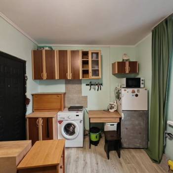 Продается 1-комнатная квартира, 14,5 м²